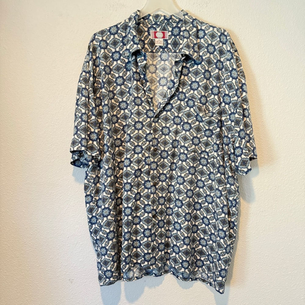 Chiamare XL Blue Geometric Medallion 100% Silk Short Sleeve Button Down Shirt
